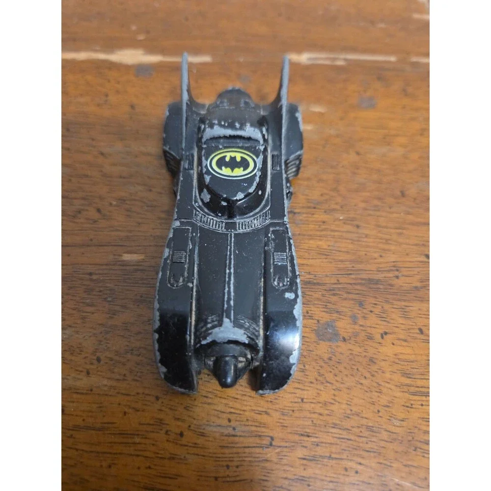 ERTL batmobile diecast